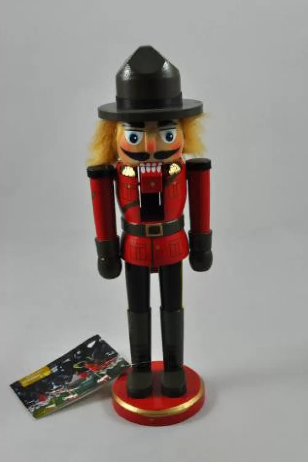 The Spirit of Christmas Banff And Canadiana Home Decor>10" RCMP Nutcracker