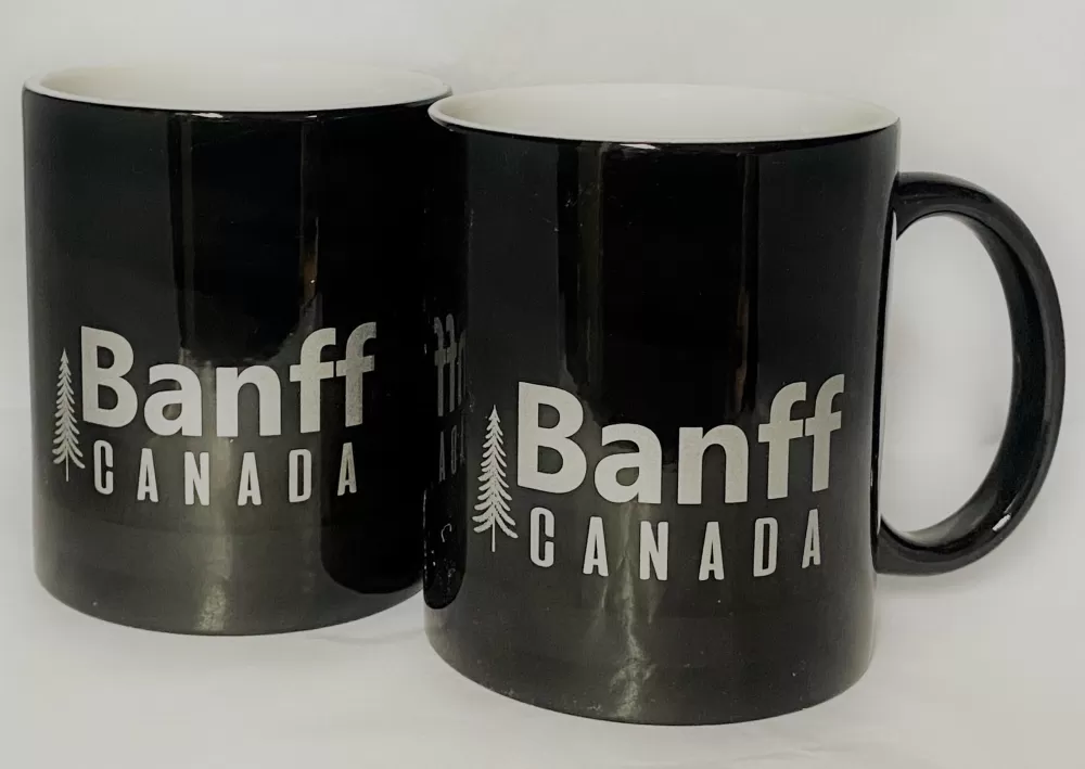 The Spirit of Christmas Christmas Tableware | Home Decor Tableware>Banff Rundle Color Changing Mug