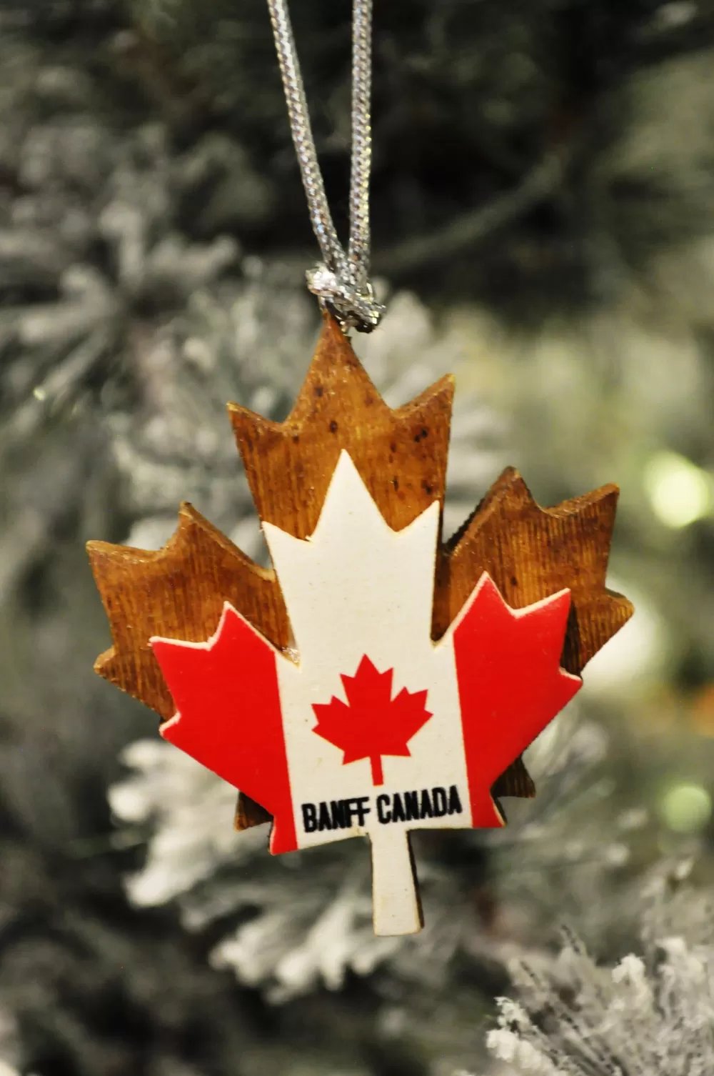 The Spirit of Christmas Banff And Canadiana>Maple Leaf Flag Ornament