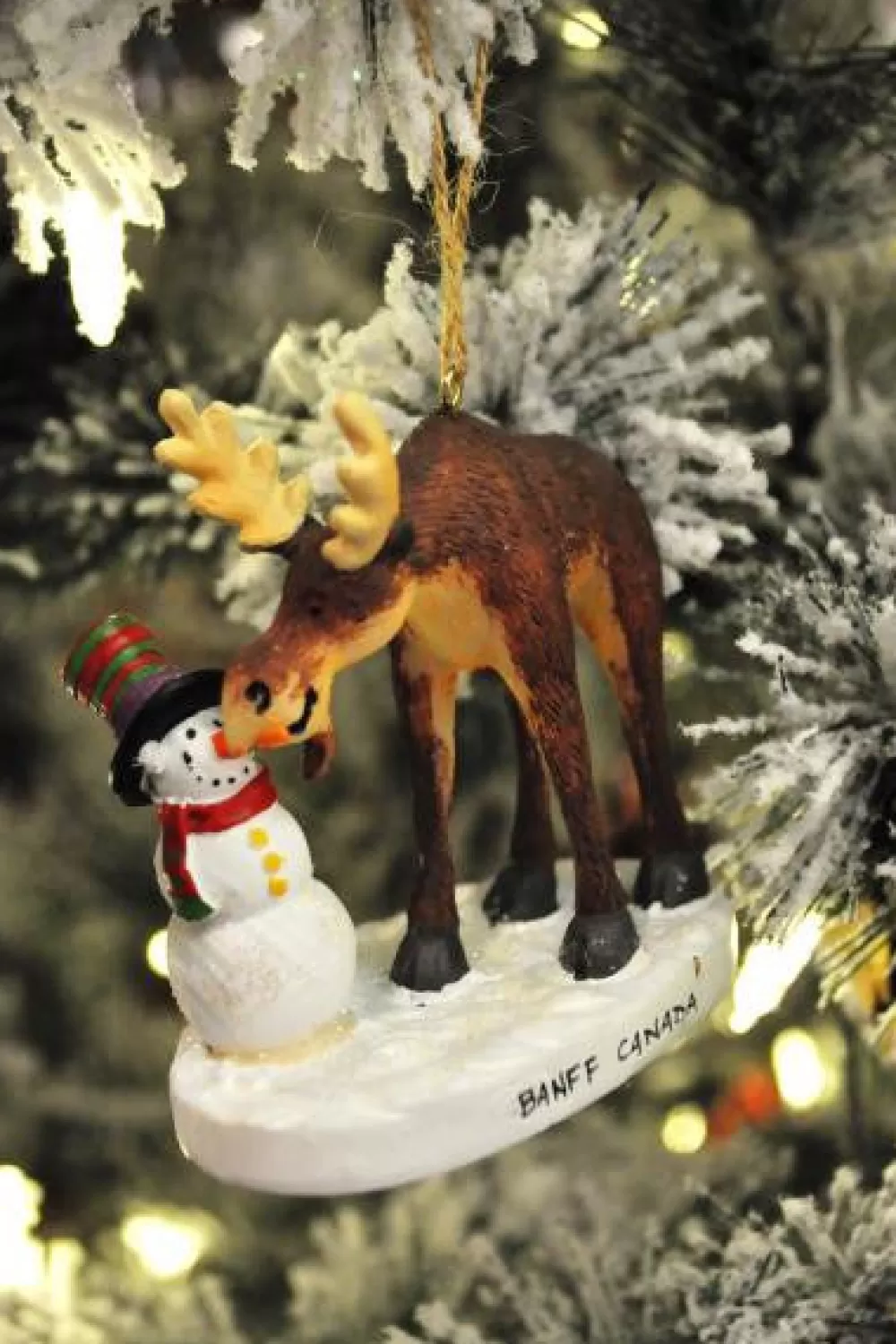 The Spirit of Christmas Banff And Canadiana | Moose>Moose W Snowman