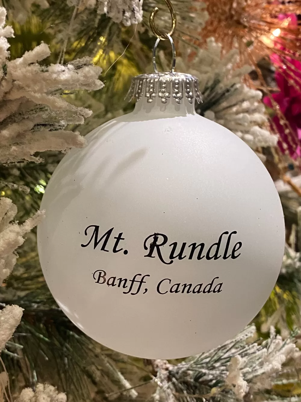 The Spirit of Christmas Banff And Canadiana>Mt Rundle Glass Ball