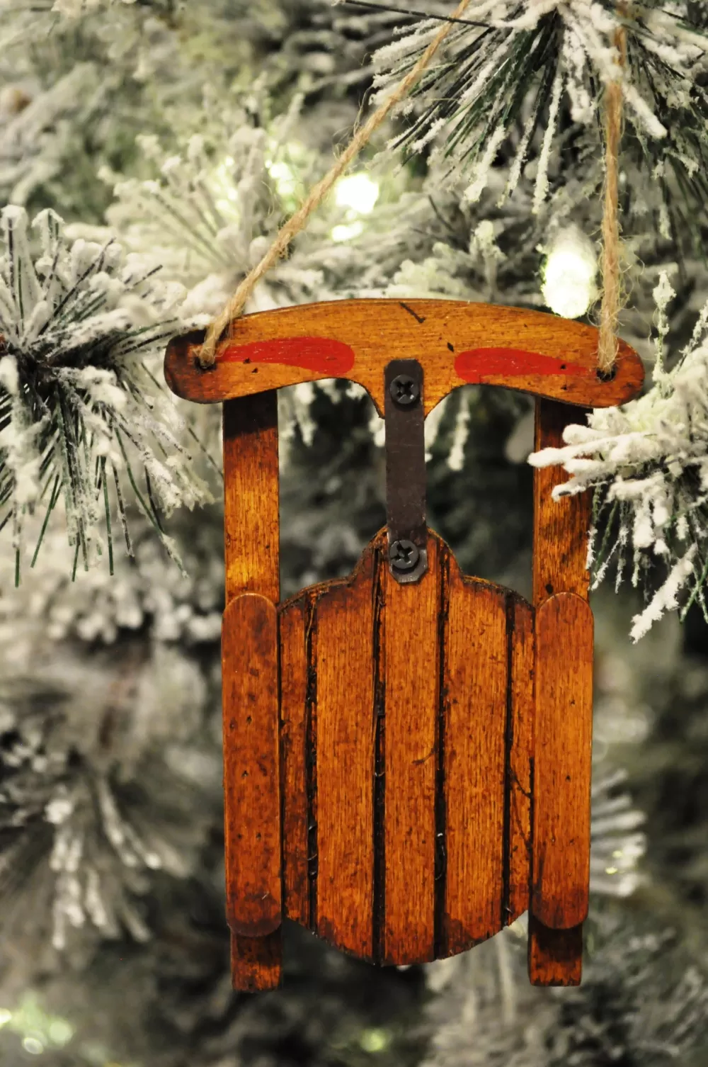 The Spirit of Christmas Woodland>Sled Ornament