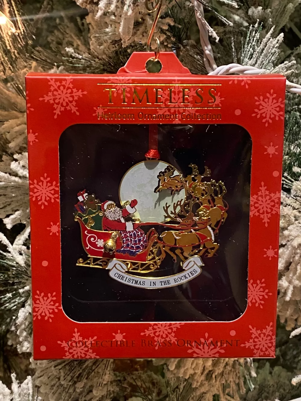 The Spirit of Christmas Banff And Canadiana>To All A Goodnight, Ornaments