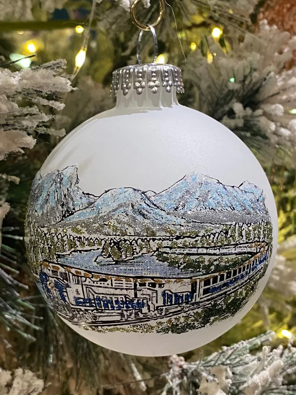 The Spirit of Christmas Banff And Canadiana>Train Through The Rockies